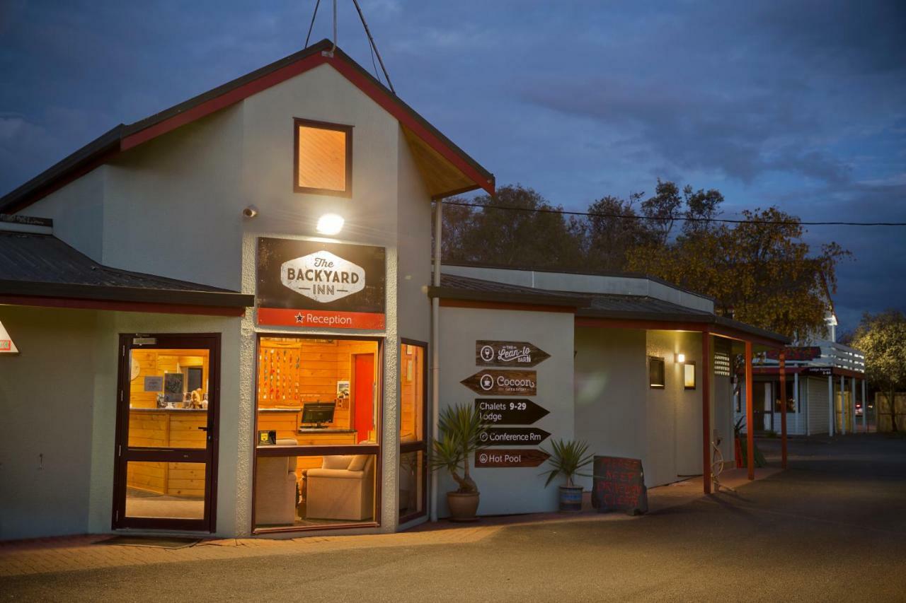 Smoke Lake Hot Springs Lodge & Camp 罗托鲁阿 外观 照片